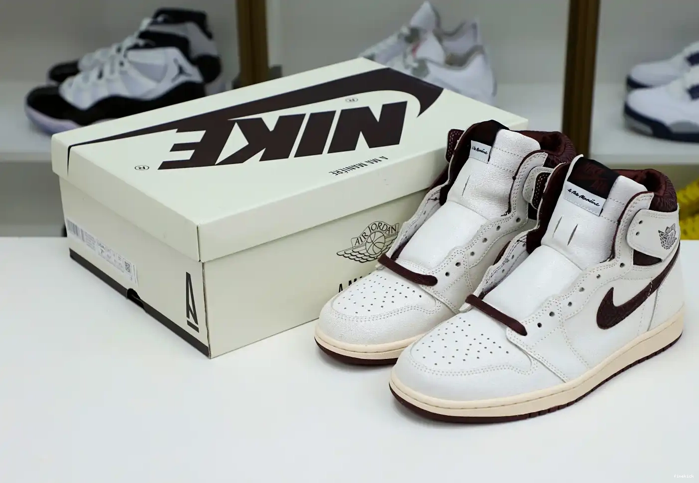 og high 1 Maniére burgundy